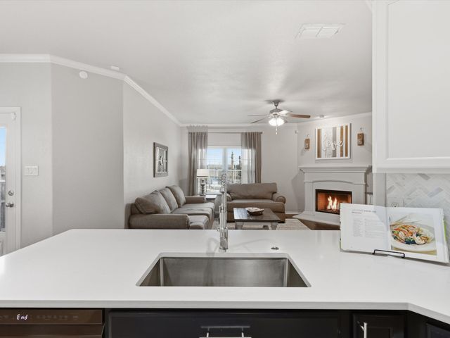 11056 Erinmoor Trail, Fort Worth, TX 76052