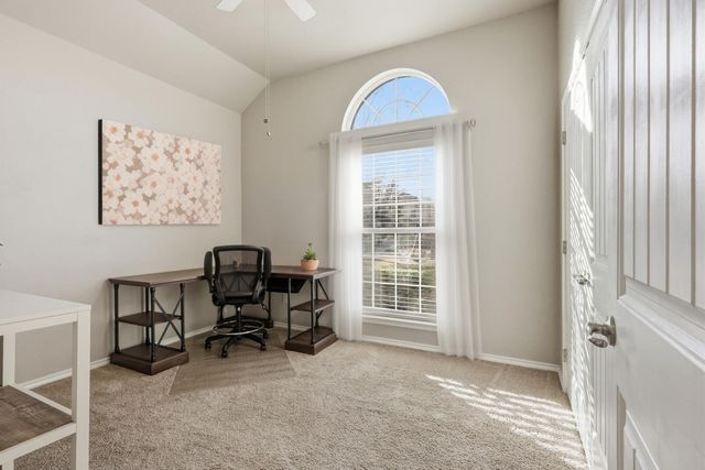 11056 Erinmoor Trail, Fort Worth, TX 76052