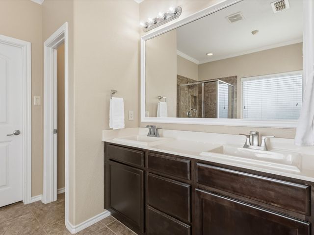 11056 Erinmoor Trail, Fort Worth, TX 76052