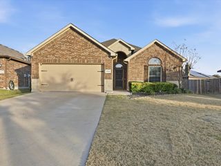 11056 Erinmoor Trail, Fort Worth, TX 76052