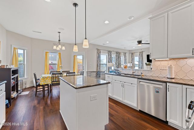 76 Douglas Fir Place, Clayton, NC 27520