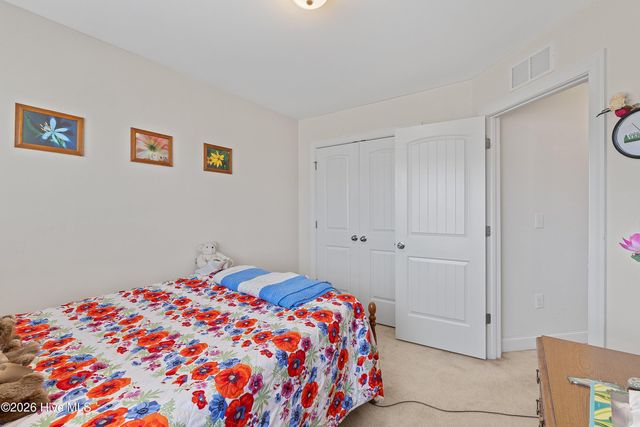 76 Douglas Fir Place, Clayton, NC 27520