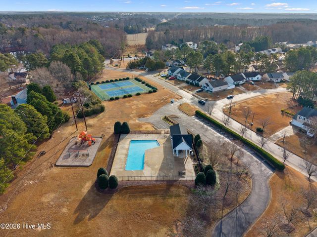 76 Douglas Fir Place, Clayton, NC 27520