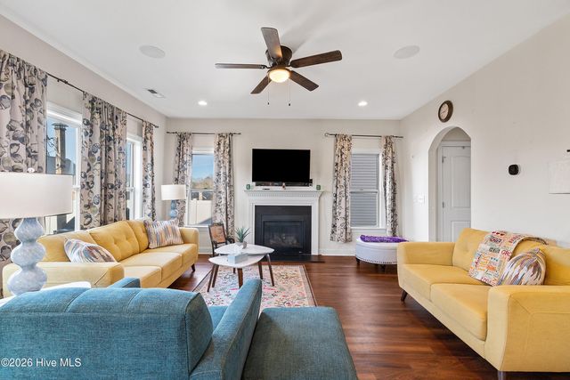 76 Douglas Fir Place, Clayton, NC 27520