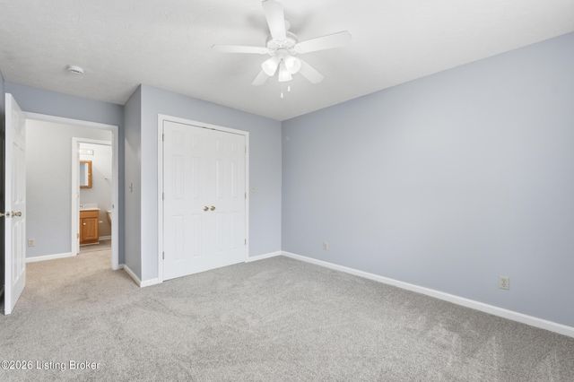 230 Fireside Dr, Brandenburg, KY 40108