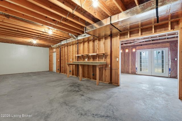 230 Fireside Dr, Brandenburg, KY 40108