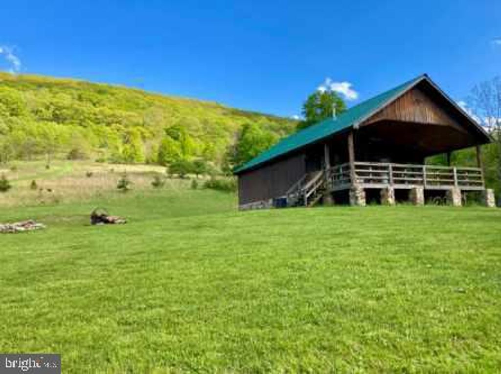 678 BLACK BEAR LANE, Mathias, WV 26812