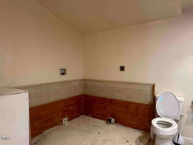 2222 Nc 210, Smithfield, NC 27577