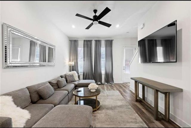 68 Adore Court, Atlanta, GA 30315
