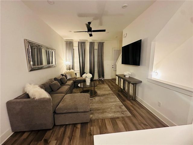 68 Adore Court, Atlanta, GA 30315