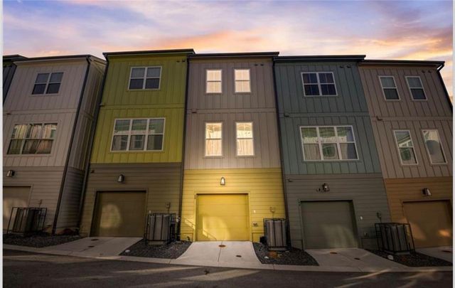 68 Adore Court, Atlanta, GA 30315
