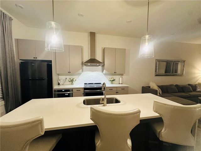 68 Adore Court, Atlanta, GA 30315