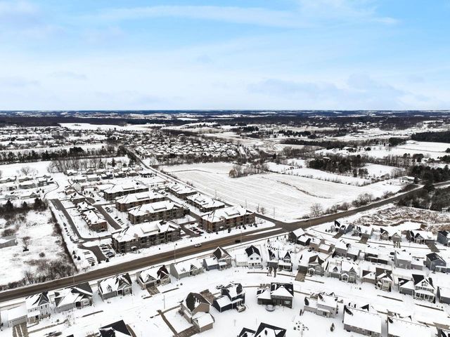 9708 Winter Basil Drive, Verona, WI 53593