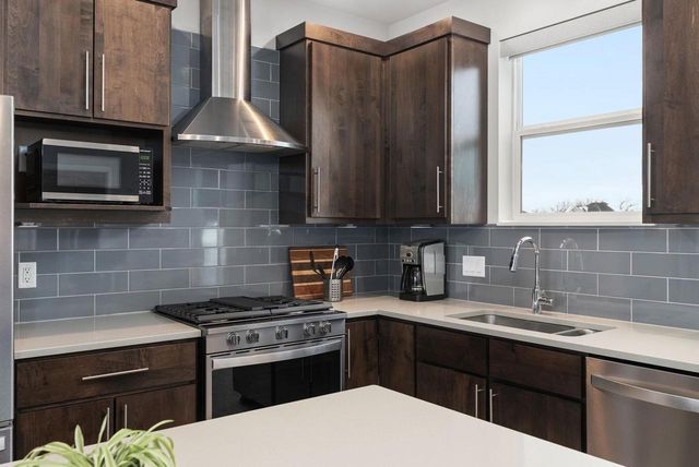 9708 Winter Basil Drive, Verona, WI 53593