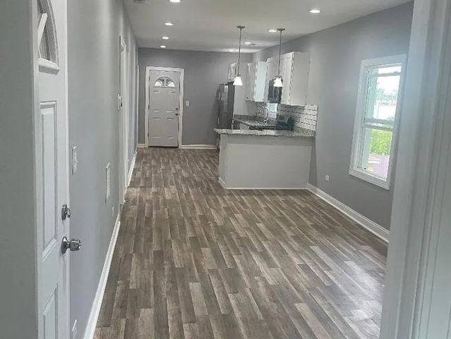 3021 E 138th Place 2, Burnham, IL 60633