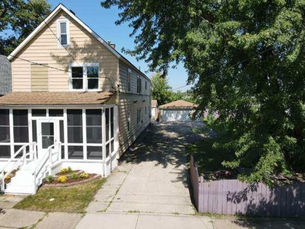 3021 E 138th Place 2, Burnham, IL 60633