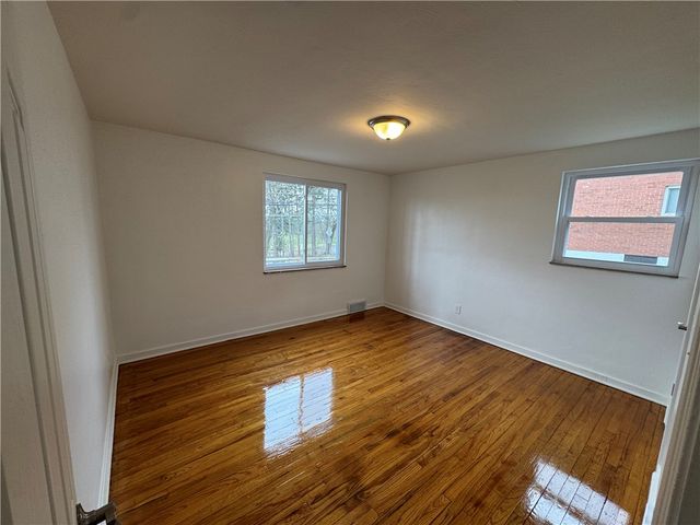 6723 Saltsburg Rd, Penn Hills, PA 15235