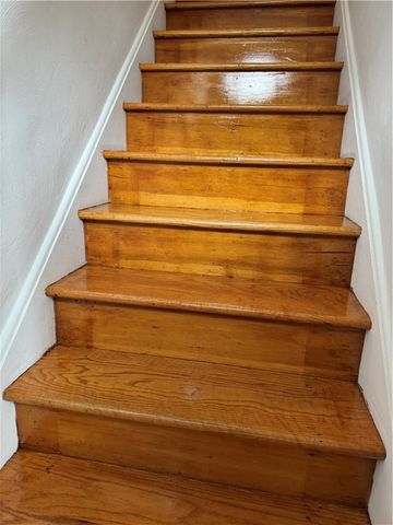 6723 Saltsburg Rd, Penn Hills, PA 15235