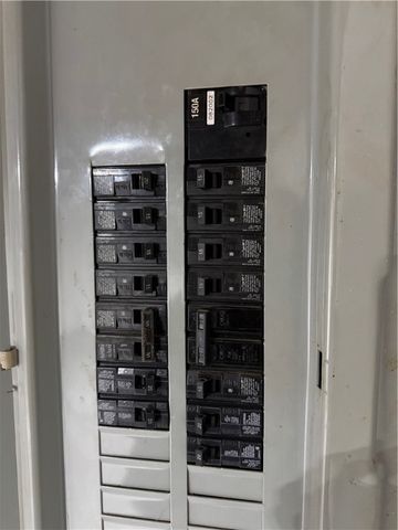 6723 Saltsburg Rd, Penn Hills, PA 15235