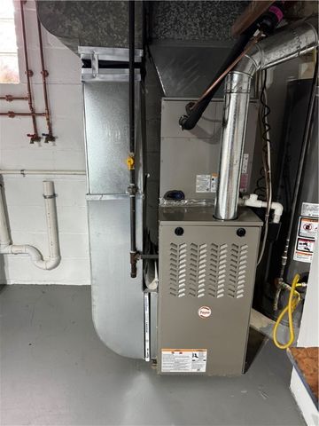 6723 Saltsburg Rd, Penn Hills, PA 15235