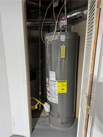 6723 Saltsburg Rd, Penn Hills, PA 15235