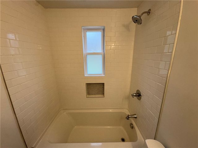 6723 Saltsburg Rd, Penn Hills, PA 15235