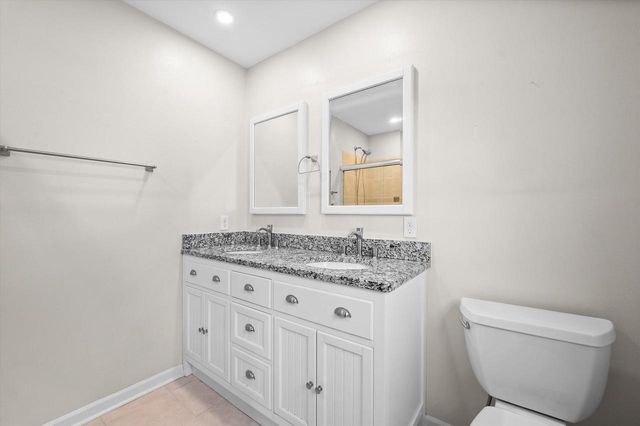 20845 Hunters RUN, Brookfield, WI 53045