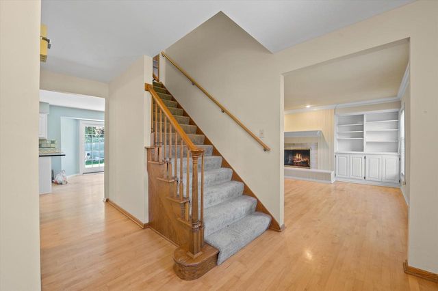 20845 Hunters RUN, Brookfield, WI 53045