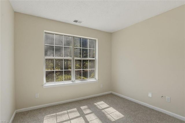 333 Gainsborough SQ, Chesapeake, VA 23320