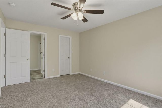 333 Gainsborough SQ, Chesapeake, VA 23320