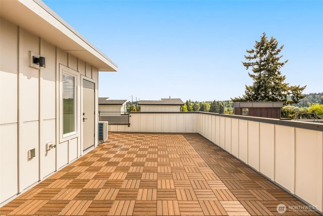 3012 B NW 56th Street, Seattle, WA 98107