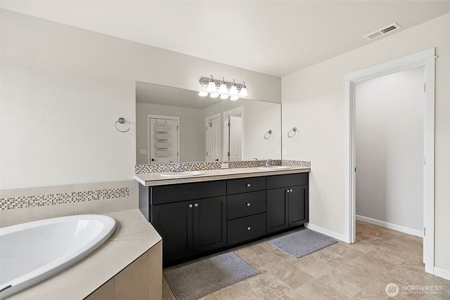 18721 138th Street Ct E, Bonney Lake, WA 98391