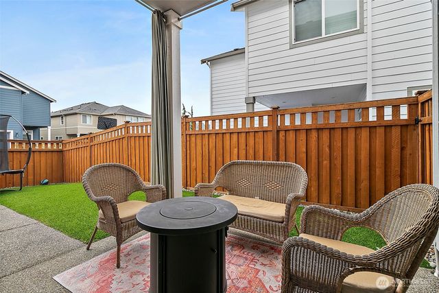 18721 138th Street Ct E, Bonney Lake, WA 98391