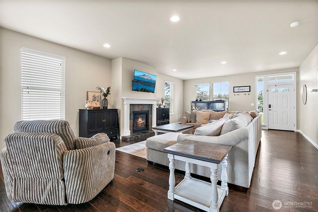 18721 138th Street Ct E, Bonney Lake, WA 98391