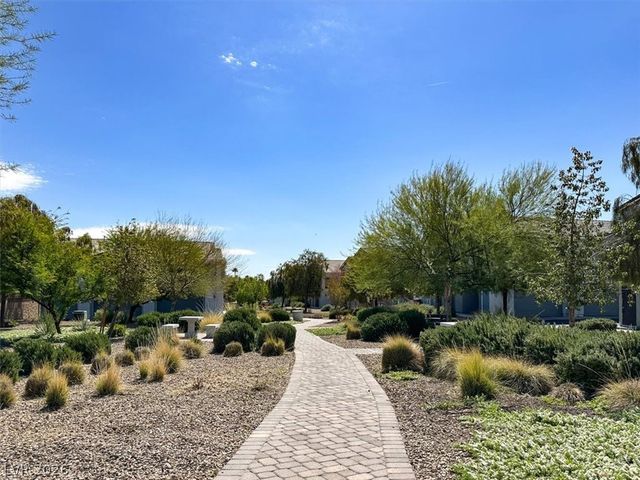 4466 Shimmering Skies Street 1032, North Las Vegas, NV 89031