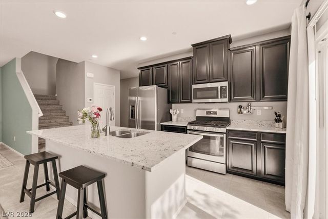 4466 Shimmering Skies Street 1032, North Las Vegas, NV 89031