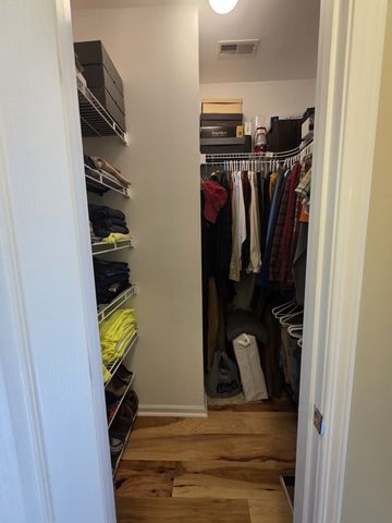 508 Red Fox Dr, Burns, TN 37029