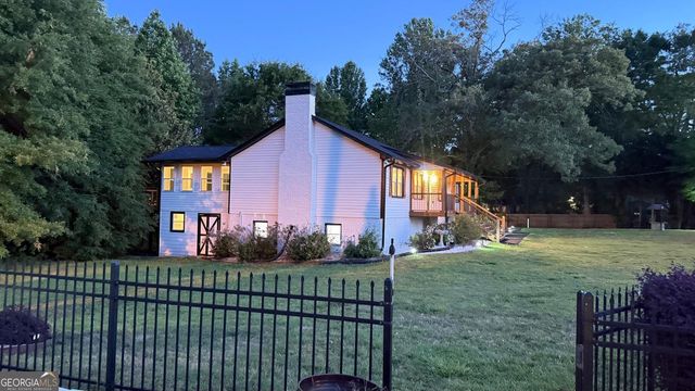 5955 Burnt Hickory Road, Powder Springs, GA 30127