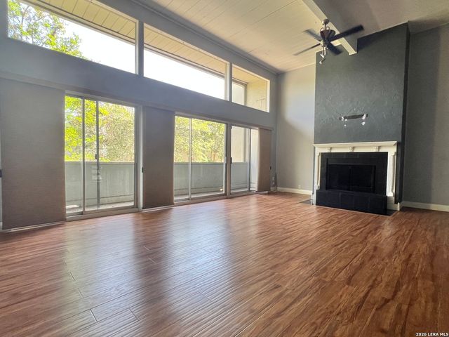 3102 Eisenhauer Rd Apt A7, San Antonio, TX 78209