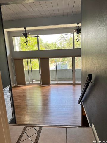 3102 Eisenhauer Rd Apt A7, San Antonio, TX 78209