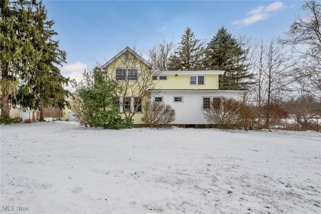 5948 S Ridge Road W, Geneva, OH 44041