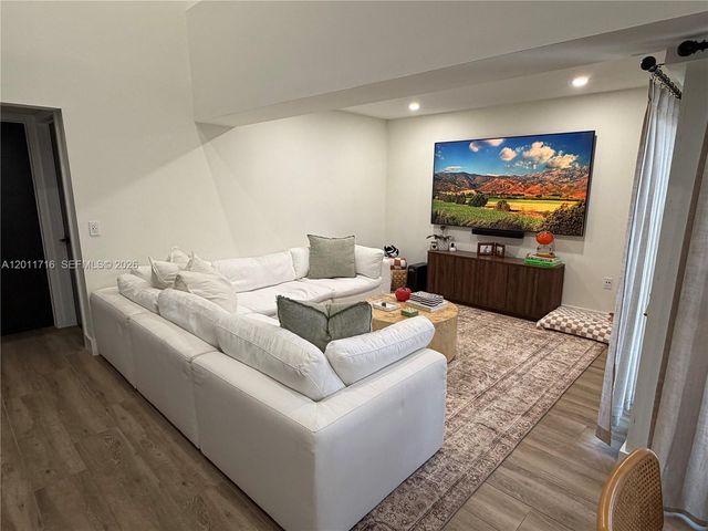13223 SW 111th Ter 34-3, Miami, FL 33186
