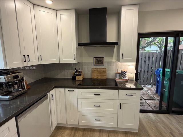 13223 SW 111th Ter 34-3, Miami, FL 33186