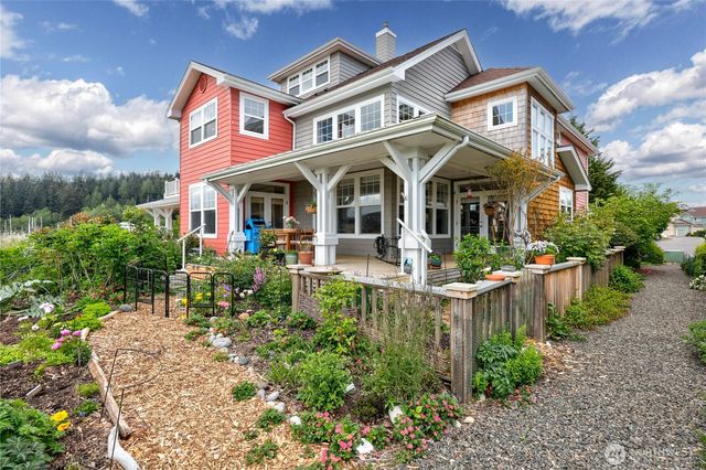4 Heron Road, Port Ludlow, WA 98365