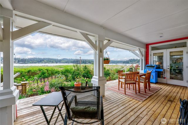4 Heron Road, Port Ludlow, WA 98365