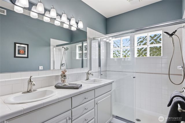 4 Heron Road, Port Ludlow, WA 98365
