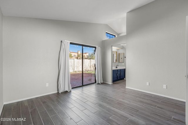 321 E Fieldcrest Lane, Oro Valley, AZ 85737