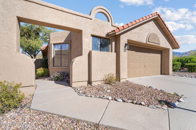 321 E Fieldcrest Lane, Oro Valley, AZ 85737