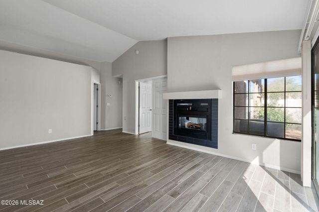 321 E Fieldcrest Lane, Oro Valley, AZ 85737