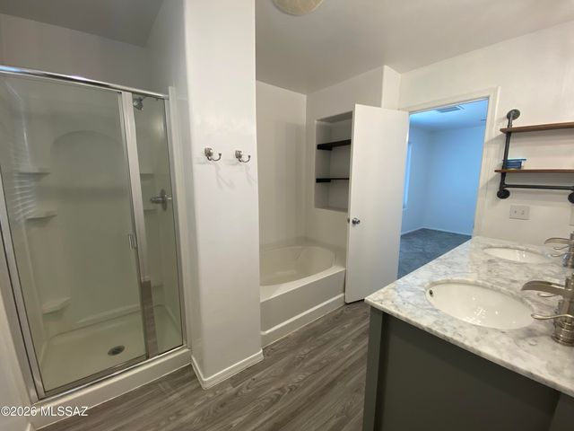 11117 W Golden Willow Drive, Marana, AZ 85653